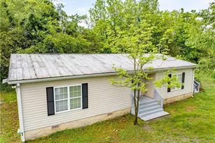 5375 Clarks Bridge Rd, Gainesville, GA 30506 - Photo 9