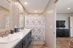 136 Pine St, Danielsville, GA 30633 - Photo 21