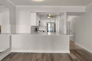 2870 Pharr Ct South NW, Atlanta, GA 30305 - Photo 9