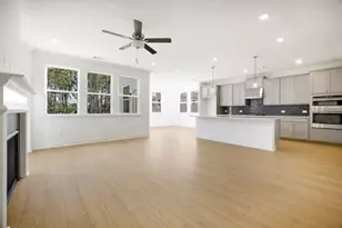 300 Meacham Ct, Dacula, GA 30019 - Photo 11