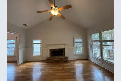 1357 Eubanks Avenue, Atlanta, GA 30344 - Photo 11