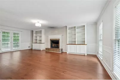 2895 Shurburne Drive, Alpharetta, GA 30022 - Photo 9