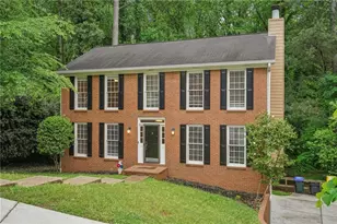 2895 Shurburne Dr, Alpharetta, GA 30022 - Photo 5