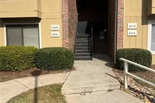 2006 Powers Ferry Trce SE, Marietta, GA 30067 - Photo 3