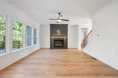 5636 Meadow View Drive, Jefferson, GA 30549 - Photo 9