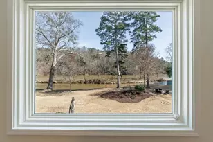 1011 Riverbend Club Dr, Atlanta, GA 30339 - Photo 25