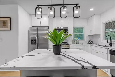 2933 Cloverhurst Drive, Atlanta, GA 30344 - Photo 11