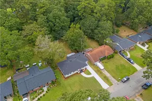 2933 Cloverhurst Dr, Atlanta, GA 30344 - Photo 31