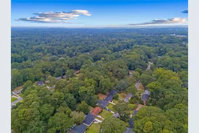 2933 Cloverhurst Drive, Atlanta, GA 30344 - Photo 27