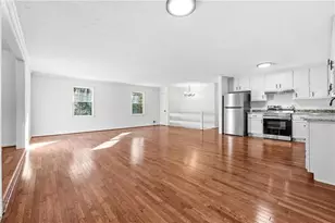 915 Wyntuck Dr NW, Kennesaw, GA 30152 - Photo 7