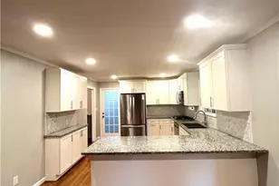 2301 Echo Hills Cir NE, Atlanta, GA 30345 - Photo 5