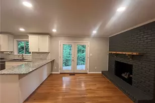 2301 Echo Hills Cir NE, Atlanta, GA 30345 - Photo 11