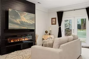 2525 Spalding Dr, Atlanta, GA 30350 - Photo 51