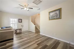 792 Russell Dr, Riverdale, GA 30296 - Photo 5