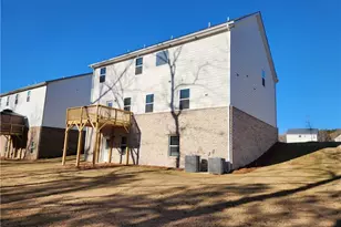 208 Crabapple St, McDonough, GA 30253 - Photo 5