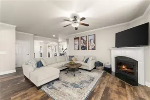 2271 Line Dr, Lawrenceville, GA 30043 - Photo 9