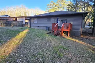 2511 Susan Ln SW, Atlanta, GA 30331 - Photo 15