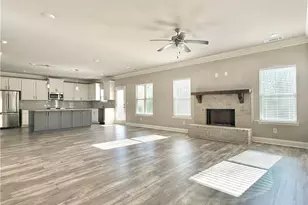 1917 Castleberry, Buford, GA 30518 - Photo 5