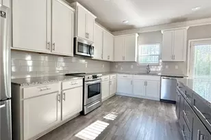 1917 Castleberry, Buford, GA 30518 - Photo 7