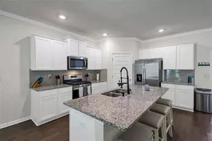 609 Blue Juniper Cir, Loganville, GA 30052 - Photo 9