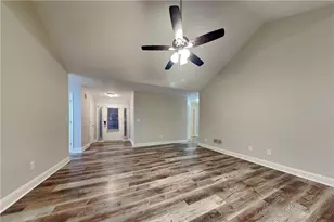 3564 Saddlebrook Dr, Loganville, GA 30052 - Photo 3