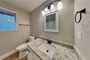 9880 Lake Forest Way, Roswell, GA 30076 - Photo 17