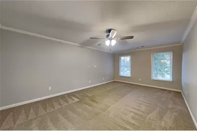 9880 Lake Forest Way, Roswell, GA 30076 - Photo 9