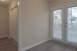 6218 Creekford Ln, Lithonia, GA 30058 - Photo 17