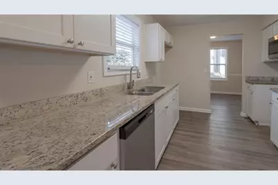 6218 Creekford Lane, Lithonia, GA 30058 - Photo 11