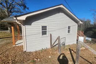 2096 Boar Tusk Rd NE, Conyers, GA 30012 - Photo 19