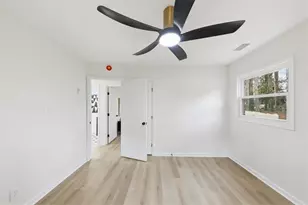 4979 Sheila Ln, Stone Mountain, GA 30083 - Photo 25