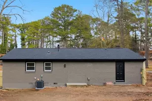 4979 Sheila Ln, Stone Mountain, GA 30083 - Photo 27