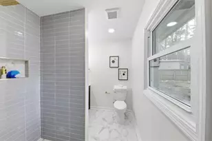 4979 Sheila Ln, Stone Mountain, GA 30083 - Photo 19