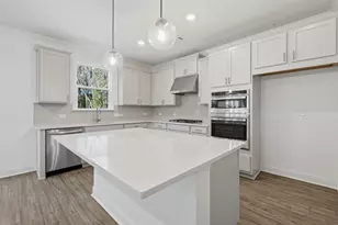 81 Bennett Farm Dr, Loganville, GA 30052 - Photo 5