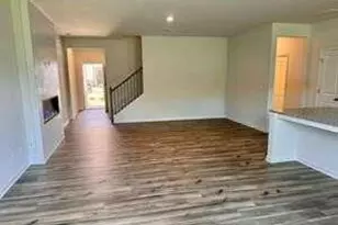 741 Pt Pl Dr, Loganville, GA 30052 - Photo 5