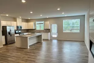 741 Pt Pl Dr, Loganville, GA 30052 - Photo 5