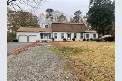 119 Woodlawn Drive NE, Marietta, GA 30067 - Photo 1