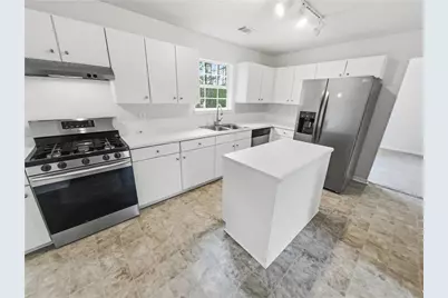 836 Tara Bend, Hampton, GA 30228 - Photo 7