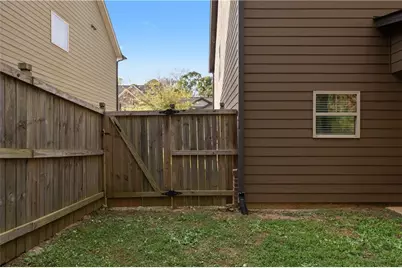 4142 Woodland Park Drive SW, Atlanta, GA 30331 - Photo 21