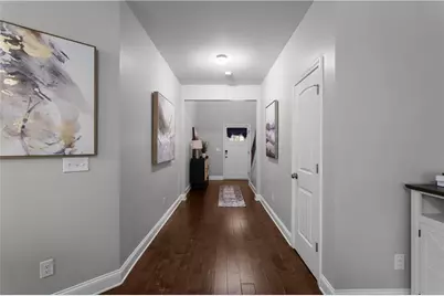 4142 Woodland Park Drive SW, Atlanta, GA 30331 - Photo 3