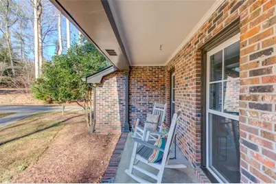 200 Spalding Circle, Sandy Springs, GA 30328 - Photo 5