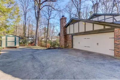 200 Spalding Circle, Sandy Springs, GA 30328 - Photo 3