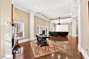 2075 River Falls Dr, Roswell, GA 30076 - Photo 45