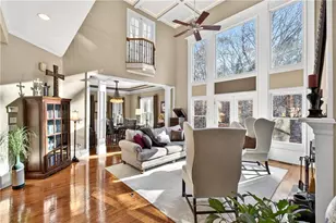 2075 River Falls Dr, Roswell, GA 30076 - Photo 7