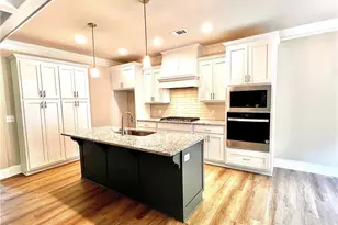 279 Adventure Trl, Jefferson, GA 30549 - Photo 9