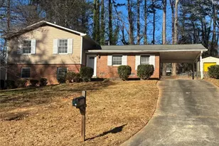 3992 Maplewood Dr, Decatur, GA 30035 - Photo 1