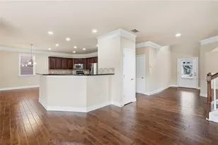 10012 Parc Sky Cir, Alpharetta, GA 30022 - Photo 13