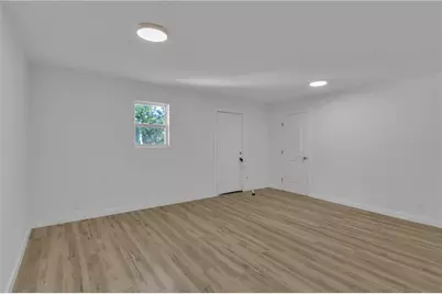 372 Amal Drive SW, Atlanta, GA 30315 - Photo 9