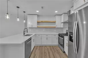 372 Amal Dr SW, Atlanta, GA 30315 - Photo 3