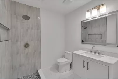 372 Amal Drive SW, Atlanta, GA 30315 - Photo 7